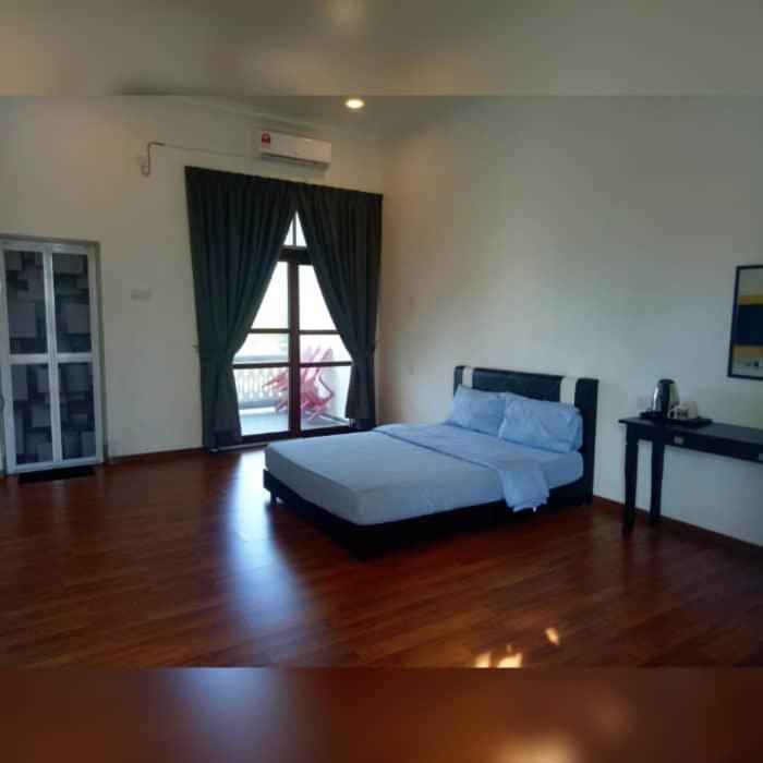 Andalus Beach Residence Marang Exteriér fotografie